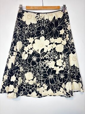 Black & Cream Floral A-Line Skirt from Espresso -8/10 / M-